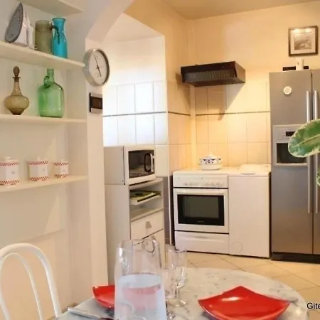 Varennes-sur-allier, 4 Pieces, 6 Personnes - Fr-1-489-150 Ferienhaus *
